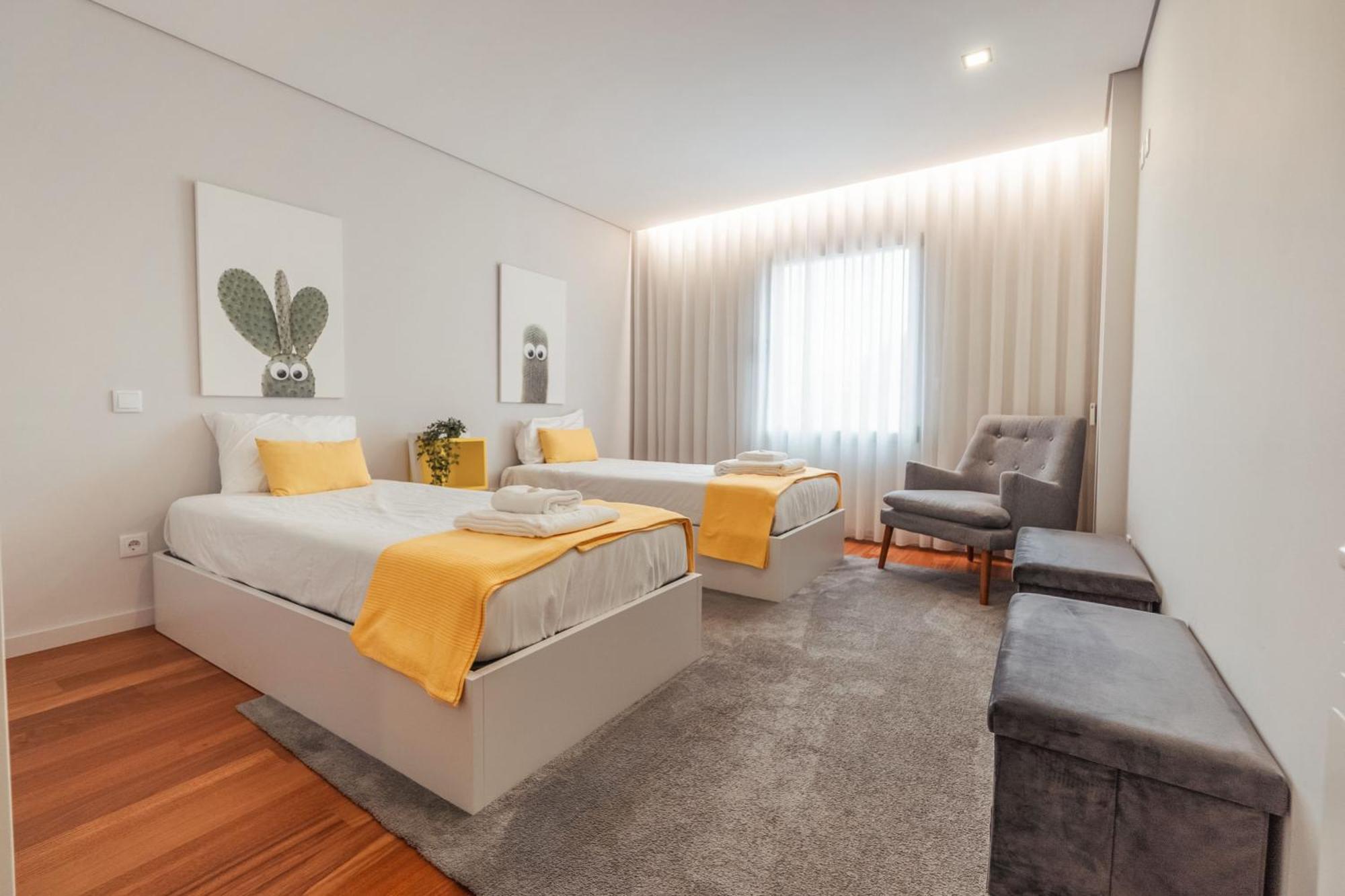 Porto & Douro Vista Apartments By Inviting Valbom  Dış mekan fotoğraf